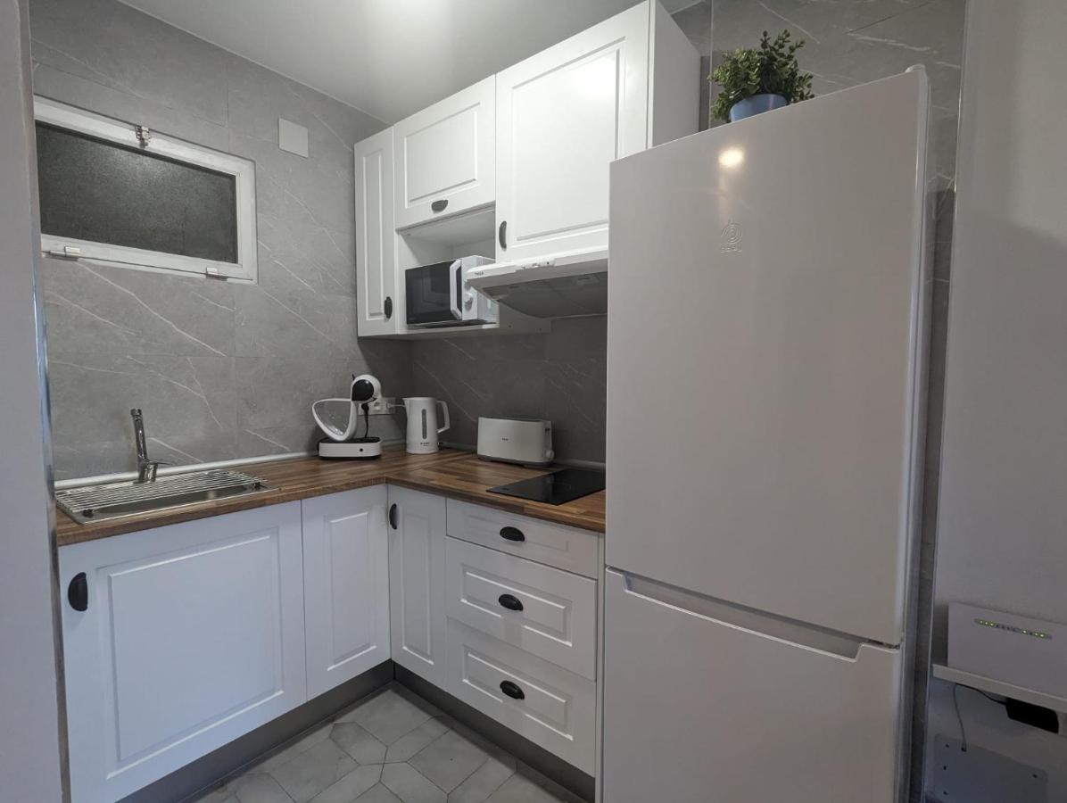 Apartamento Entero, Enormes Piscinas, Terraza Y Playa ベナルマデナ エクステリア 写真