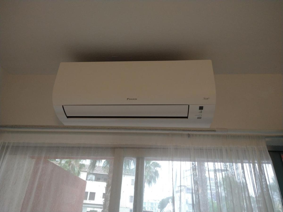 Apartamento Entero, Enormes Piscinas, Terraza Y Playa ベナルマデナ エクステリア 写真