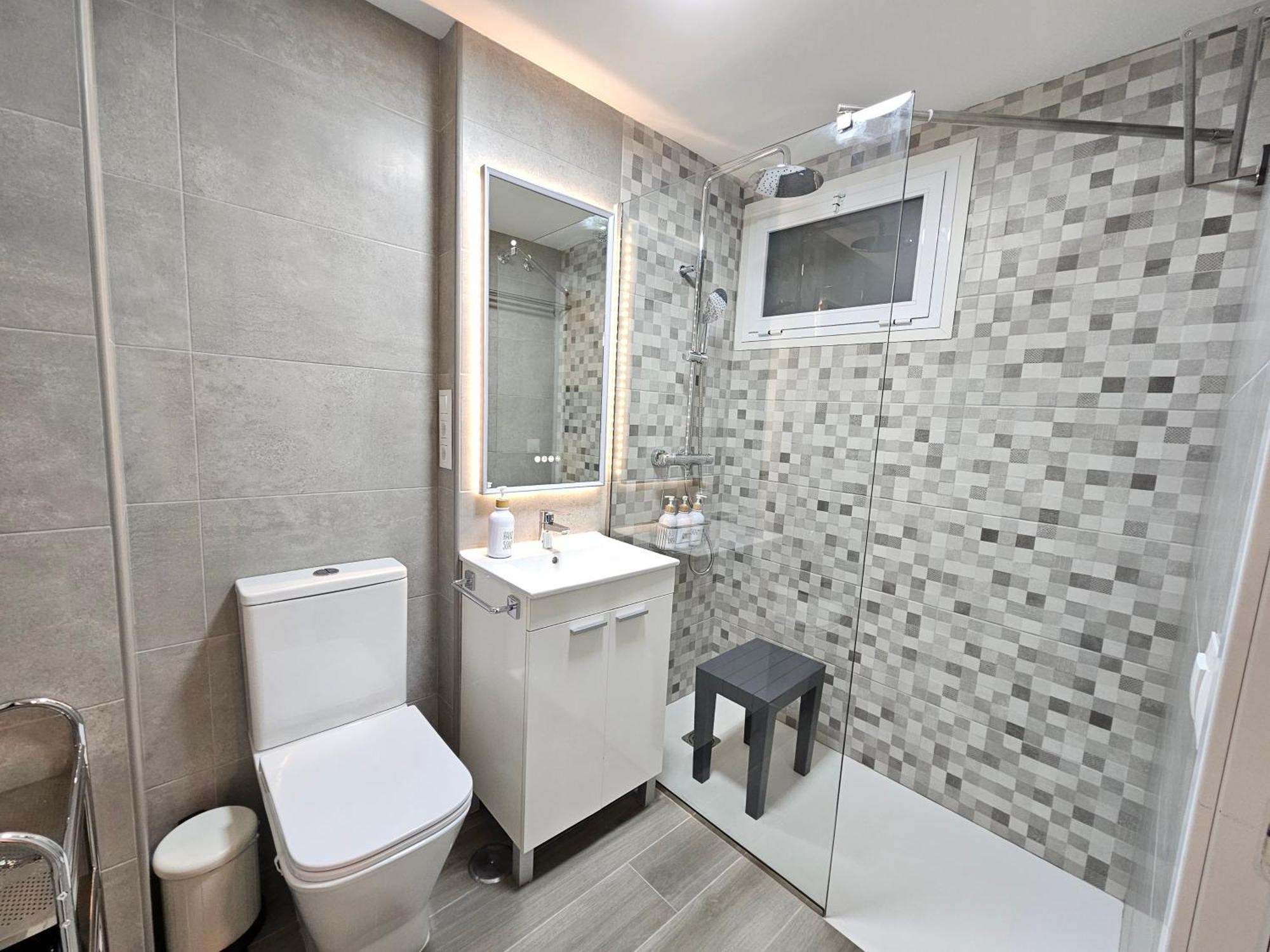 Apartamento Entero, Enormes Piscinas, Terraza Y Playa ベナルマデナ エクステリア 写真